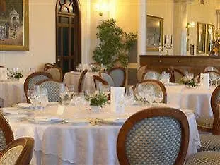 Hotel La Rosa Dei Venti Campogrande 4*,
